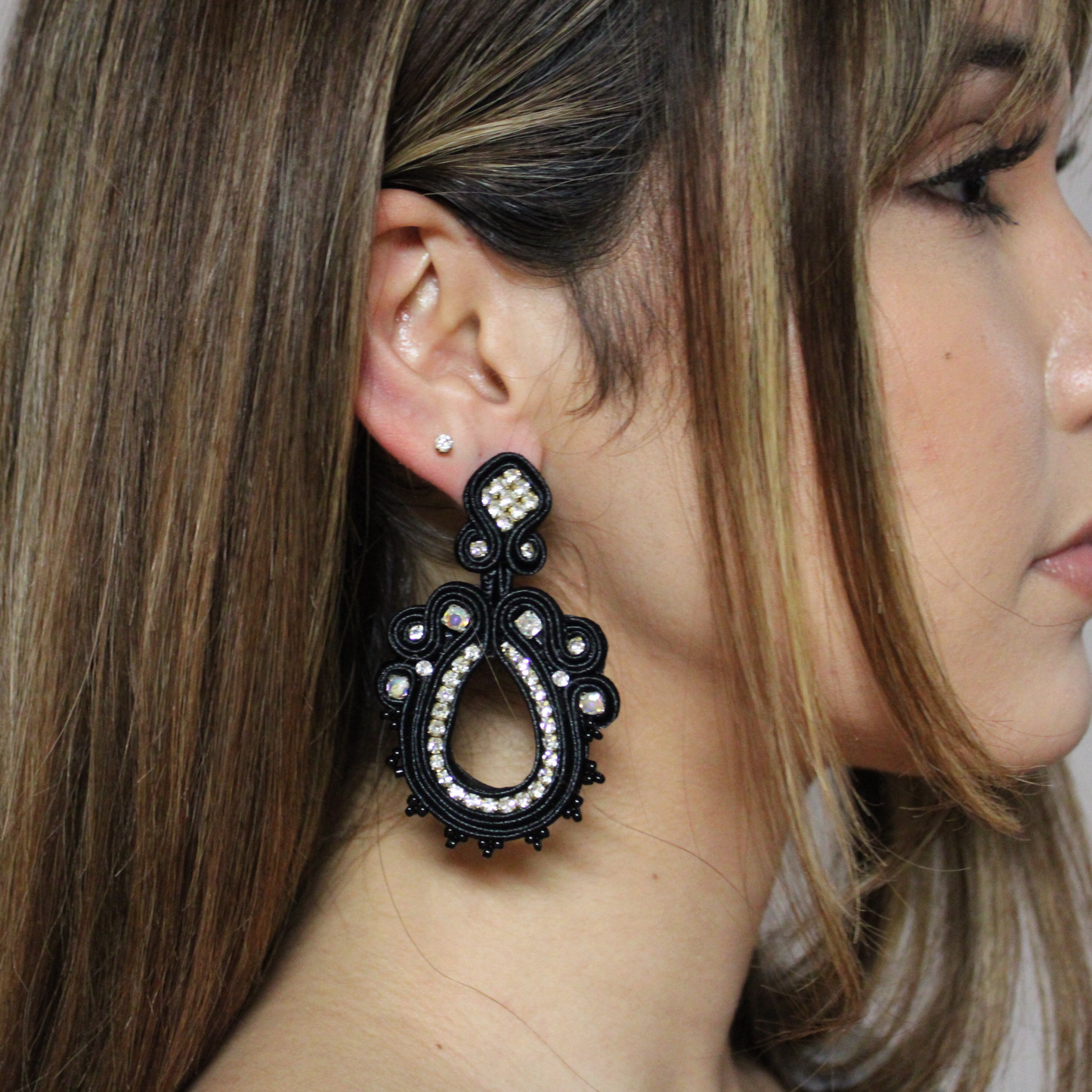 Soutache Earring Carbon Negro